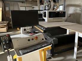 Genesis CNC Machine - picture0' - Click to enlarge