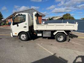 2020 Hino 300 616 Tipper Day Cab - picture2' - Click to enlarge