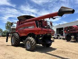2016 CASE IH 7140 COMBINE HARVESTER - picture0' - Click to enlarge