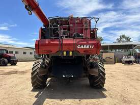 2016 CASE IH 7140 COMBINE HARVESTER - picture1' - Click to enlarge