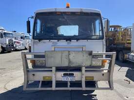 1989 Mitsubishi FV   6x4 Prime Mover - picture0' - Click to enlarge
