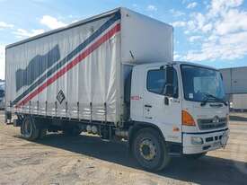Hino GH1728 - picture0' - Click to enlarge