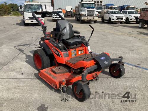 Kubota ZD1221 Ride On Mower (Underbelly)