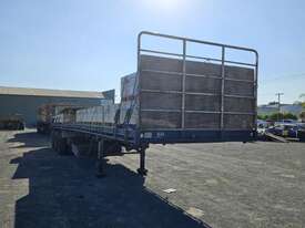 2006 Barker Heavy Duty Tri Axle Tri Axle Flat Top Trailer - picture0' - Click to enlarge