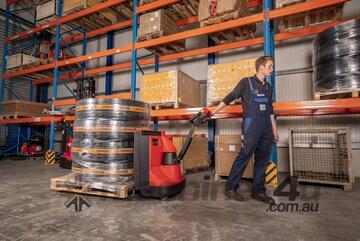 EP 2T PALLET TRUCK 2T -ELECTRIC 24V, Straddle