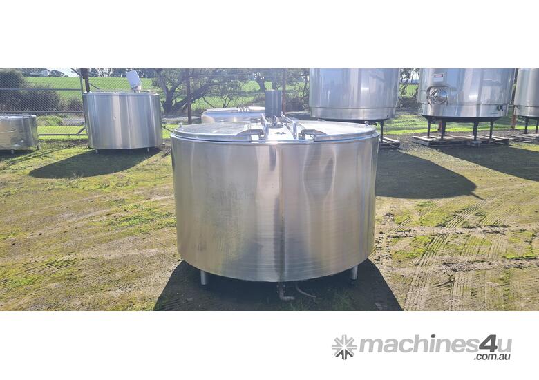 caption 2320lt STAINLESS STEEL TANK, MILK VAT