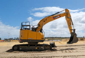 XCMG Tracked Excavator | Model: XE235UCR