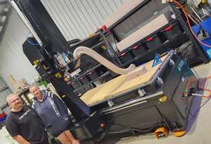 Industrial Precision: Figtek 1330 ATC Router - Vacuum Table Included