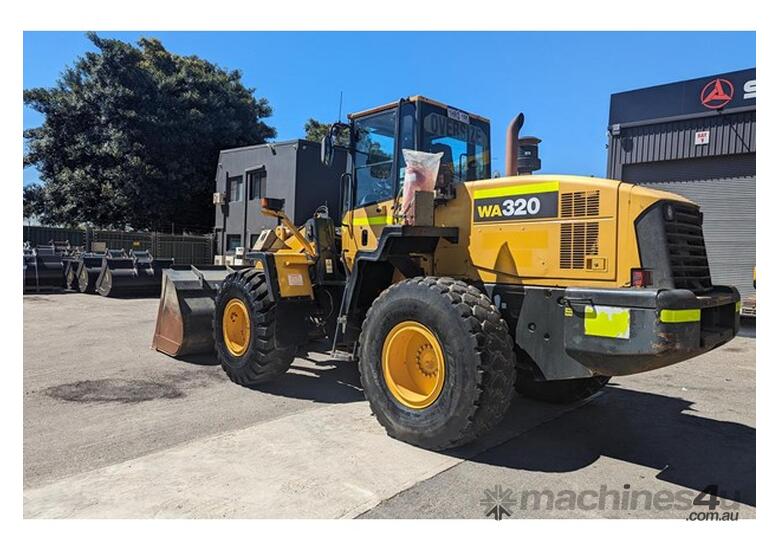 caption 2006 KOMATSU WA320-5H | 8600Hrs | FOR SALE